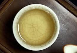 Les arômes oolong : guide expert pour comprendre et choisir un thé d’exception